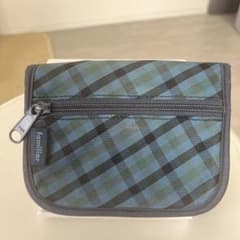 中古familiar 緑チェック柄 二つ折り財布のサムネイル