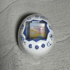 たまごっち キャリーケース コレクション 白（柄）のサムネイル