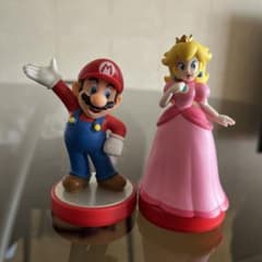 amiibo / アミーボ　マリオ・ピーチ姫 セットのサムネイル