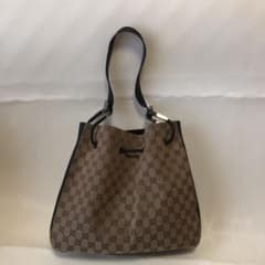 GUCCIショルダーバッグのサムネイル