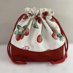 いちご柄 お弁当袋 巾着袋 ハンドメイド - メルカリ