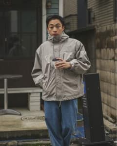 完売モデル】BONBON NOTHOMME テフロンマウンテンパーカ - メルカリ