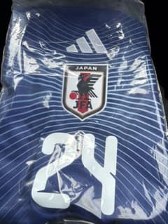 adidas サッカー日本代表 Adoコラボ ユニフォーム 24番 - メルカリ