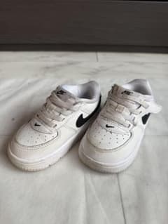 NIKE FORCE 1 ナイキ フォース1 キッズ スニーカー 13cm 白黒のサムネイル