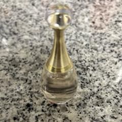 Dior J’adore ジャドール オードゥ パルファン 5ml ミニボトルのサムネイル
