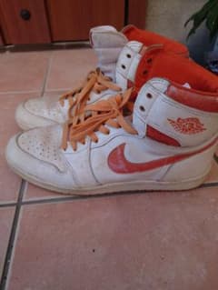 NIKEエアジョーダン1 1985年オリジナル オレンジメタリック - メルカリ
