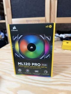 CORSAIR ML120 PRO RGB 120mm ファン 3個セットのサムネイル