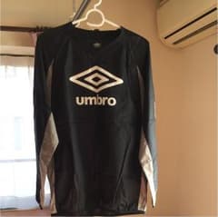 umbroピステのサムネイル