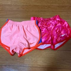 ナイキショートパンツ２枚のサムネイル