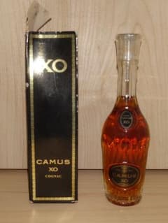 CAMUS XO カミュ コニャック ミニボトル 50ml　※箱痛みのサムネイル