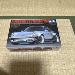 Tamiya Porsche 911 Turbo '88 1/24のサムネイル