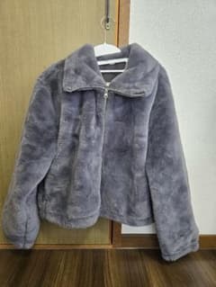 GU フェイクファー ジャケット グレー XLのサムネイル