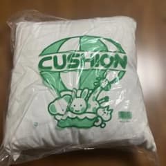 クッション 45cm アクリル
