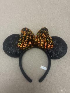 ディズニー カチューシャ スパンコール ブラック オレンジのサムネイル
