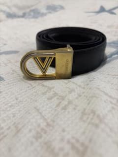 【美品】Valentino ベルト ゴールドバックル ブラックのサムネイル