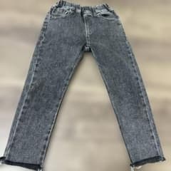 グレーデニム　 フリンジ裾 ストレートパンツのサムネイル