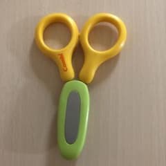 コンビ  赤ちゃん爪切りのサムネイル
