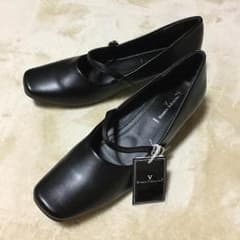 てと☆プロフ必読様専用！新品☆ストラップパンプスのサムネイル