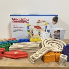 ボーネルンド　クアドリラ　ツイスト＆レールセットのサムネイル