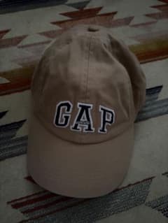 GAP ベージュキャップのサムネイル