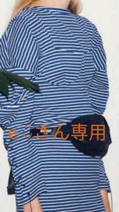 【新品・未使用】HOLIDAY　ウエストポーチ　ボディバッグのサムネイル