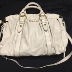 miumiu バッグ 値下げのサムネイル