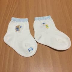 ファミリア ベビー 靴下 サイズ7〜9 新品・未使用 クマ ひよこのサムネイル