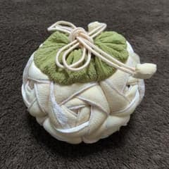 ちりめん細工 巾着袋 ハンドメイドのサムネイル