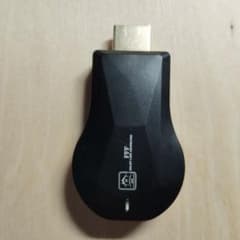 スマホの画面をテレビに映し出す機械