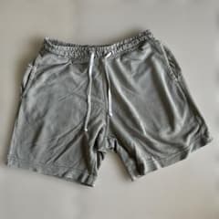 H&M スウェットショートパンツ ベージュ系のサムネイル