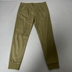 新品パンツのサムネイル