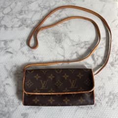 ルイ・ヴィトン　LOUIS VUITTON モノグラム　ポシェットツインのサムネイル