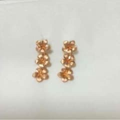 ピアス 美品(箱なし)のサムネイル
