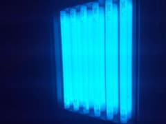 自宅用日サロマシーン・ 日サロ・ネオタン 日焼けのサムネイル