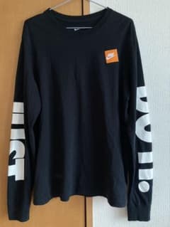 NIKE  プリントTシャツ　長袖のサムネイル