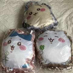 ちいかわ ギンガムフリルクッション  3種セットのサムネイル