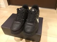 Nike エアーフォース1のサムネイル
