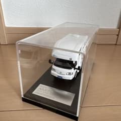 アミティ 1/43スケール マツダ ボンゴ ミニカー - メルカリ