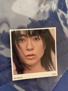 宇多田ヒカル 初恋 限定ステッカーのサムネイル