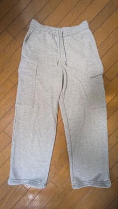 GU スウェットカーゴパンツ Sサイズのサムネイル
