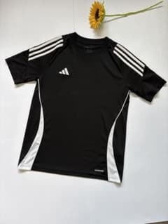 adidas ブラック シャツ 160サイズのサムネイル