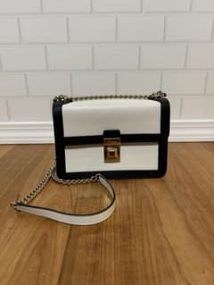 FURLA ショルダーバッグ バイカラーのサムネイル