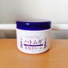 ハトムギ 美容クリーム 保湿クリームのサムネイル