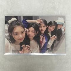 ILLIT bomb weverse album 全員 トレカ 集合 特典 QRのサムネイル