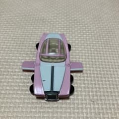 トミカ ピンク×ホワイト ミニカーのサムネイル