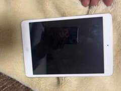 iPad mini2 セルラーモデルのサムネイル