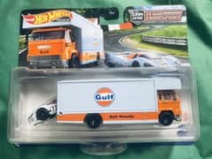 ホットウィール　ポルシェ 917LH ガルフカラー　トランスポーターのサムネイル