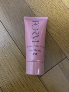 POLA エッセンスクリームのサムネイル