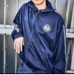 新品未使用】UMBRO × Aooo ジップフーディー M ネイビー コラボ - メルカリ