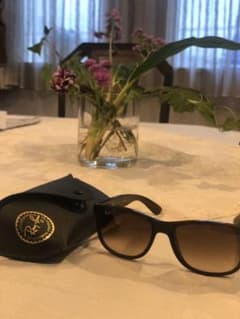 Rayban レイバン　RB4202 茶色のサムネイル